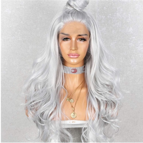 💫 24” GRAY BODY WAVYLACE FRONT WIG *NEW*🆕